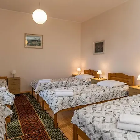 Pueha Vaimu Kuelaliskorter Apartman Tallinn